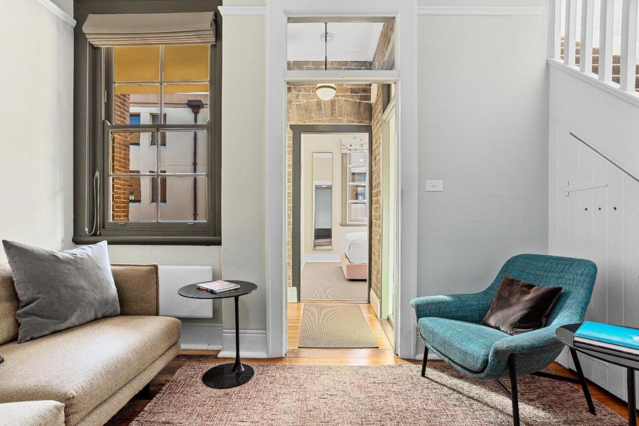Discover The Rocks - Historical Terrace House Sydney Exterior photo