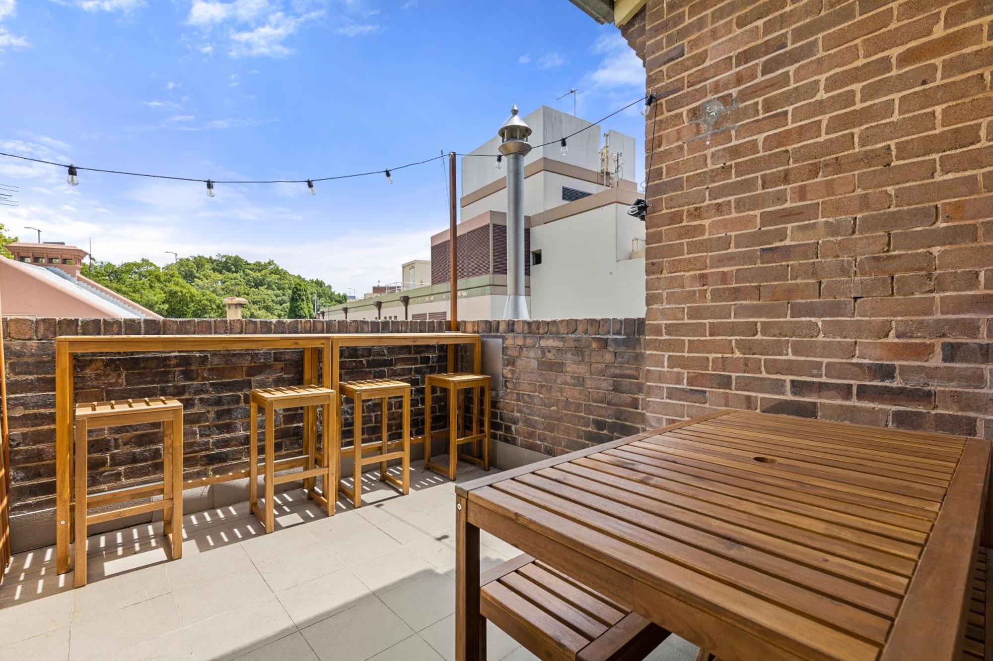Discover The Rocks - Historical Terrace House Sydney Exterior photo