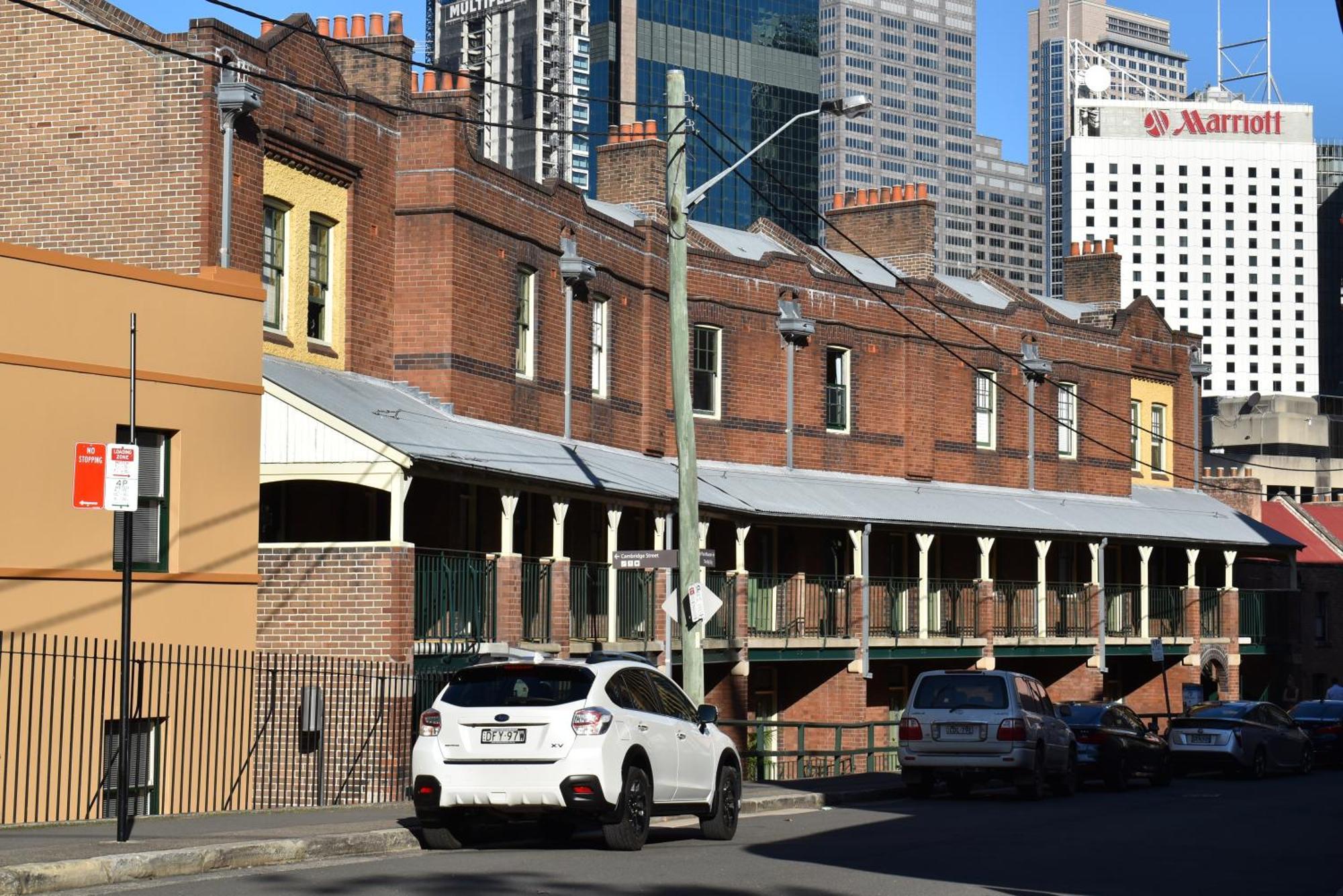 Discover The Rocks - Historical Terrace House Sydney Exterior photo